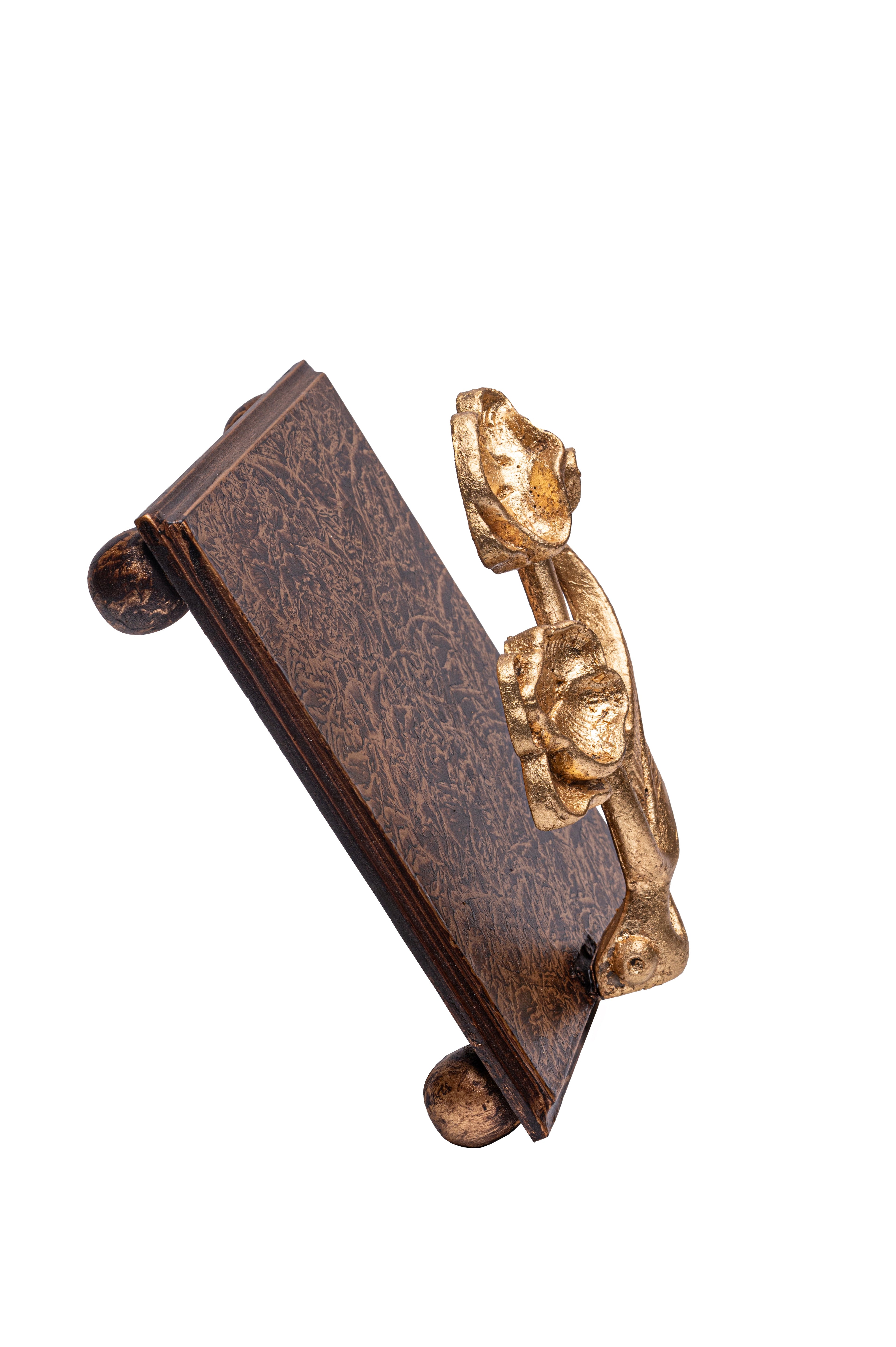 Golden Bloom – Floral Gold Napkin Holder